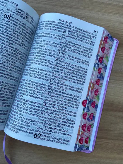 Biblia ARC Borda Floral Orquidea Lilas